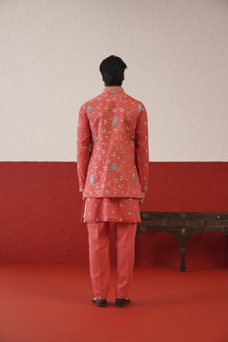 Vivek Keshari in Tanir Jacket Kurta Set