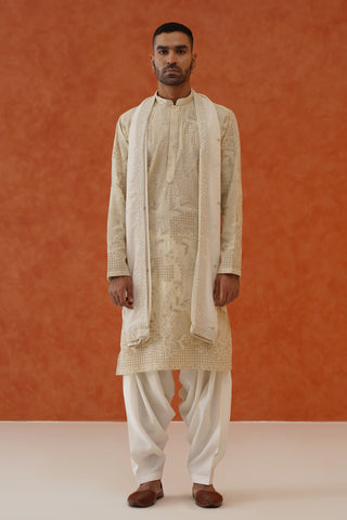 Sahil Cream Kurta Set With Patiyala And Dupatta