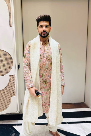 Karan Kundra in Phoolpankh Pink Kurta Set with Patiyala and Dupatta