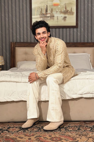 VISHAL PANDEY IN AAINA GOLDEN SHORT KURTA SET