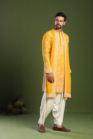 Rishabh Chawla in Ishaan Haldi Kurta Patiyala Set with Dupatta