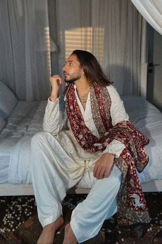 Siddharth Batra in Tajdaar Ivory Kurta Set with Patiyala and Dupatta