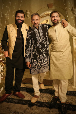 Honey Singh in Aryaman Black Kurta Set with Patiyala and Dupatta