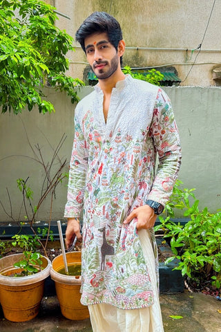 Rishabh Jaiswal in Jibran Giraffe Ivory Kurta Set with Trousers and Dupatta
