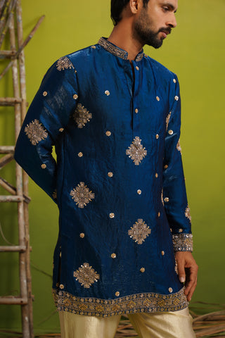 FIZA ROYAL BLUE SHORT KURTA SET