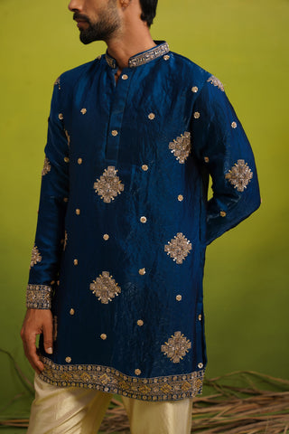 FIZA ROYAL BLUE SHORT KURTA SET