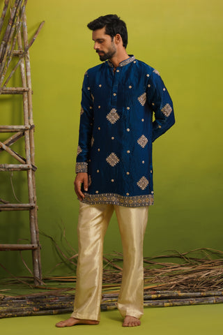 FIZA ROYAL BLUE SHORT KURTA SET