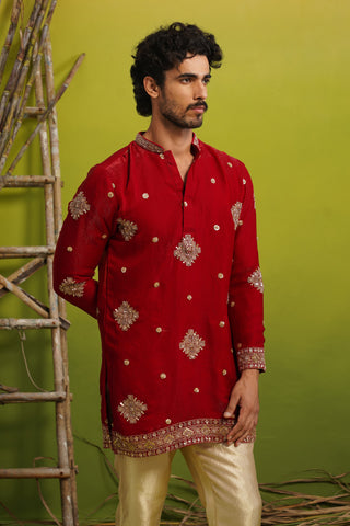 FIZA RED SHORT KURTA SET