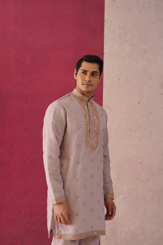 Vrisheya- Embroidered Short Kurta