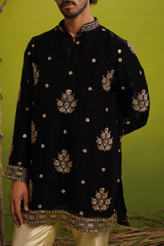 TAJ BLACK SHORT KURTA SET