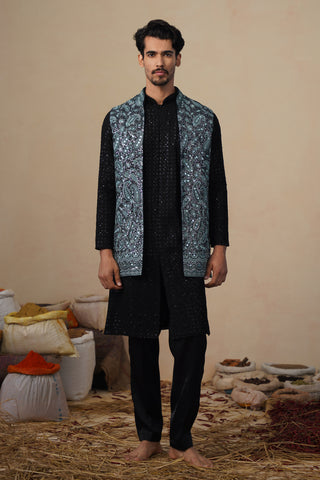 SITARA FEROZI KURTA JACKET SET