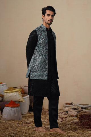SITARA FEROZI KURTA JACKET SET