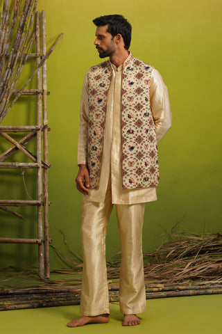 RION GOLDEN SHORT KURTA JACKET SET