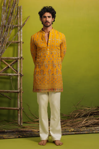 SURKH HALDI SHORT KURTA SET