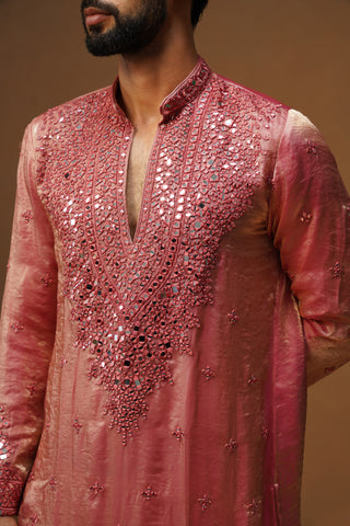 ARYA PINK V NECK SHORT KURTA SET