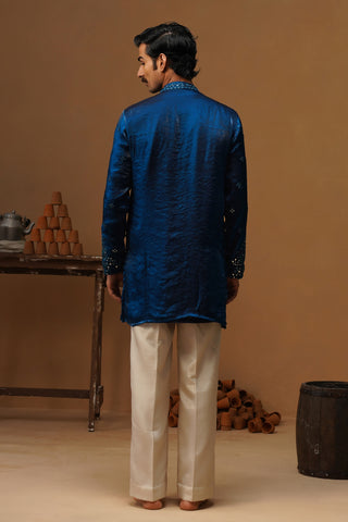 ARYA BLUE V NECK SHORT KURTA SET