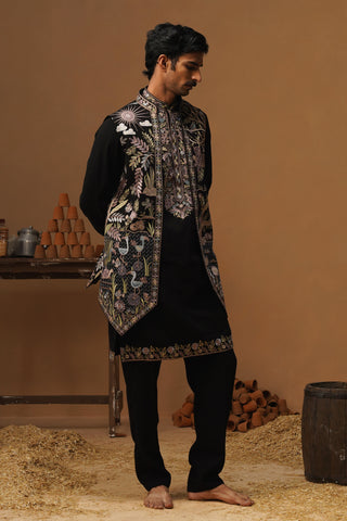 JUNGLE BLACK KURTA JACKET SET