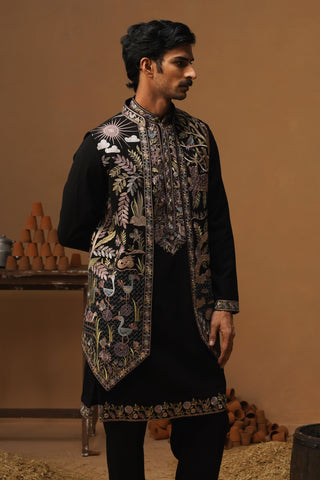 JUNGLE BLACK KURTA JACKET SET