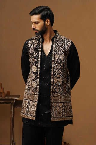 SANJH BLACK V NECKSHORT KURTA JACKET SET