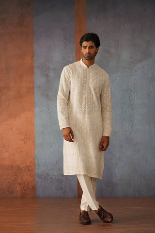 Zohair - Off White Embroidered Kurta Set