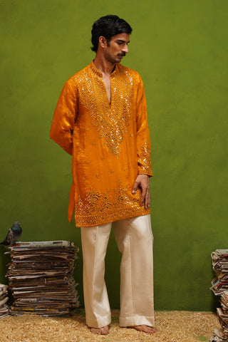 ARYA YELLOW V NECK SHORT KURTA SET