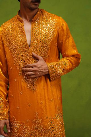ARYA YELLOW V NECK SHORT KURTA SET