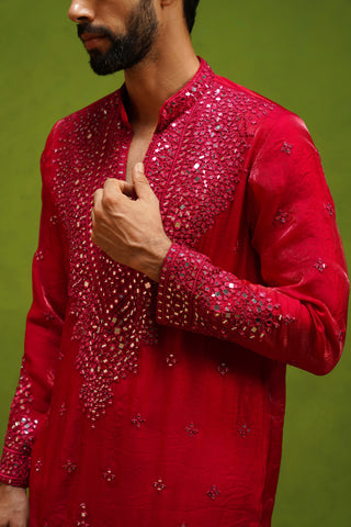 ARYA RANI PINK V NECK SHORT KURTA SET