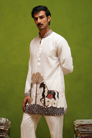 SAATHI IVORY SHORT KURTA SET