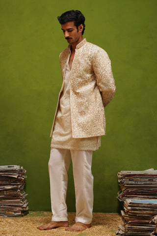 SHAAN GOLD JODHPURI SET WITH V NECK KURTA