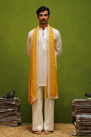 AMBER  IVORY SHORT KURTA SET WITH DUPATTA