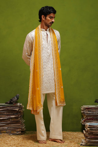 AMBER  IVORY SHORT KURTA SET WITH DUPATTA