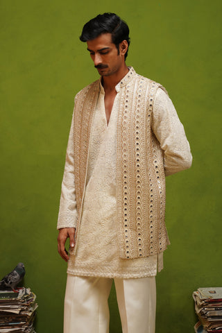 AAINA GOLD V NECKSHORT KURTA JACKET SET