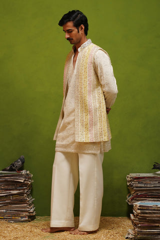 AAFREEN MULTI  V NECKSHORT KURTA JACKET SET