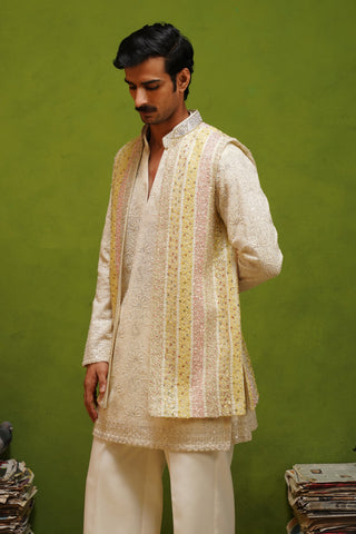 AAFREEN MULTI  V NECKSHORT KURTA JACKET SET