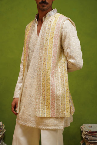 AAFREEN MULTI  V NECKSHORT KURTA JACKET SET