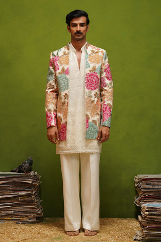 PARTHIV IVORY JODHPURI SET WITH V NECK KURTA