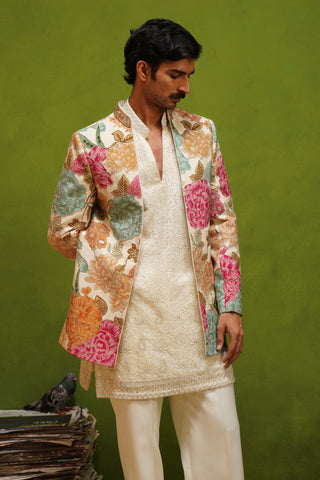 PARTHIV IVORY JODHPURI SET WITH V NECK KURTA