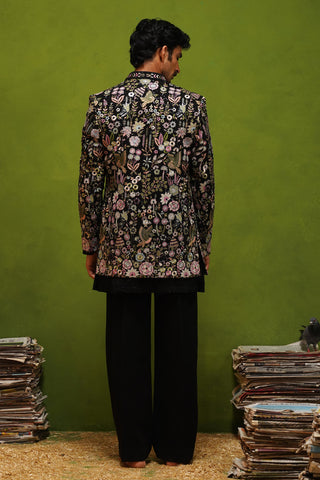 ROOH BLACK JODHPURI SET WITH V NECK KURTA