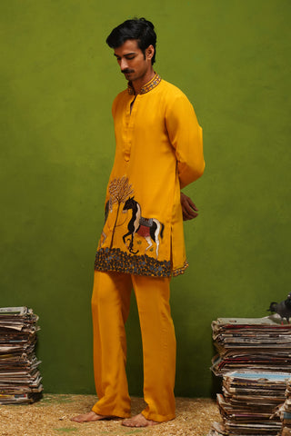 SAATHI YELLOW SHORT KURTA SET