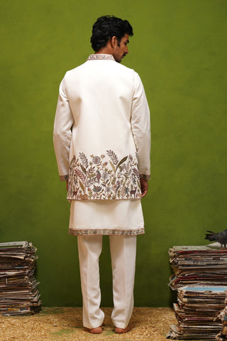 JUNGLE IVORY KURTA JACKET SET