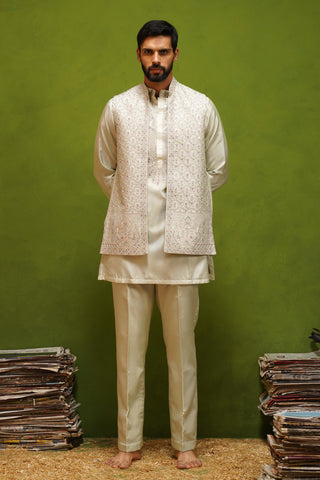 OJASV MEHNDI SHORT KURTA JACKET SET