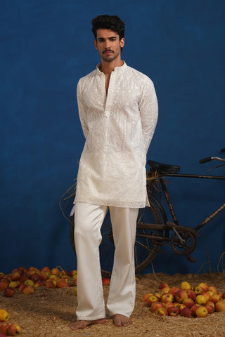 EKLAVYA WHITE ORGANZA SHORT KURTA SET