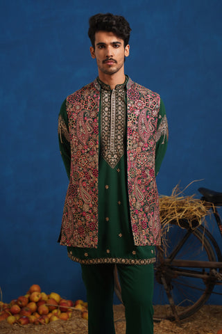 GAGAN BOTTEL GREEN SHORT KURTA JACKET SET