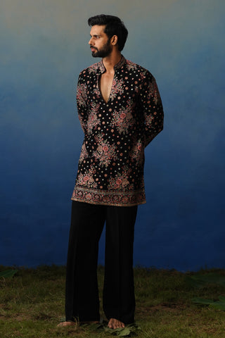 Kuber Black V Neck Short Kurta Set with Pants