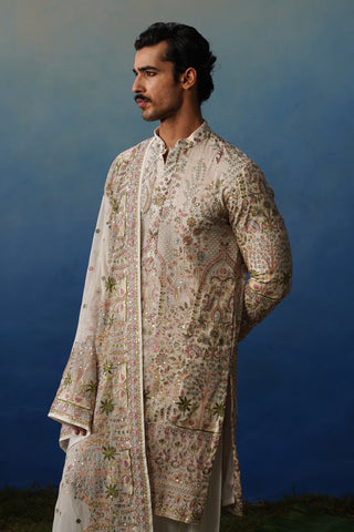 Karwaan Ivory Kurta Patiyala Set with Dupatta