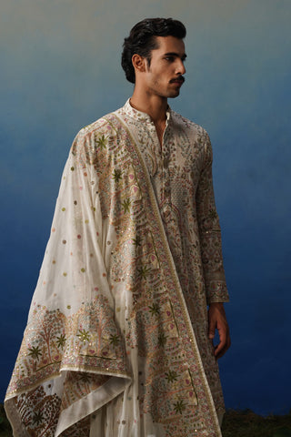 Karwaan Ivory Kurta Patiyala Set with Dupatta