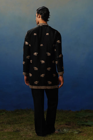 Airavat Black Short Kurta Set with Pants