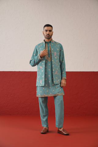 Aarit Jacket Kurta Set