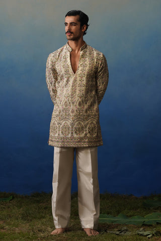 Gulrang Ivory V Neck Short Kurta Set with Pants
