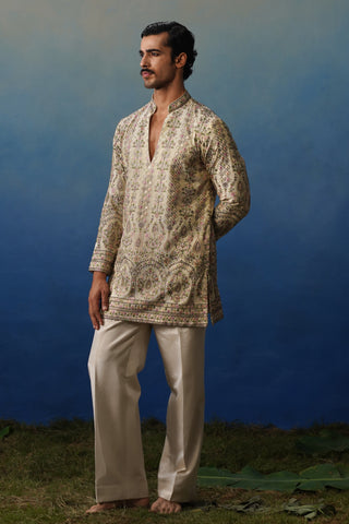 Gulrang Ivory V Neck Short Kurta Set with Pants